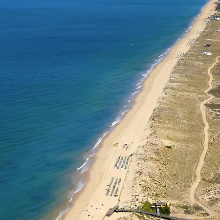 丽雅园花园酒店 4*