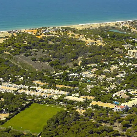 מלון Ria Park Garden 4*