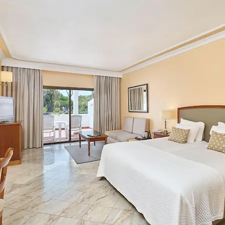 Ria Park Garden Hotel