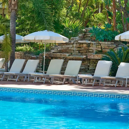 Ria Park Garden אלמנסיל