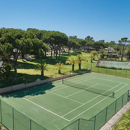 Ria Park Garden מלון