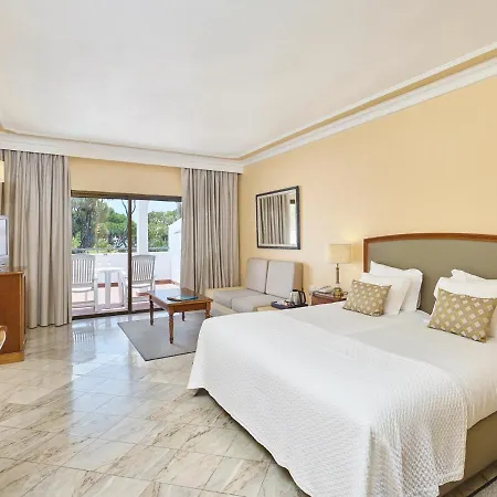 Ria Park Garden Hotel