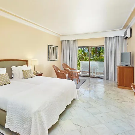 Ria Park Garden Hotel 4*