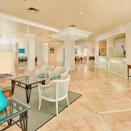 Ria Park Garden Hotel 4*